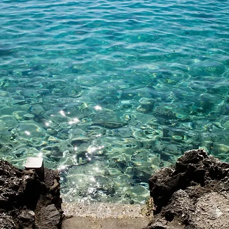 Klara 아파트 룸바르다